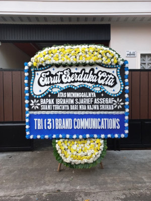 Papan Bunga Duka di Pegadungan